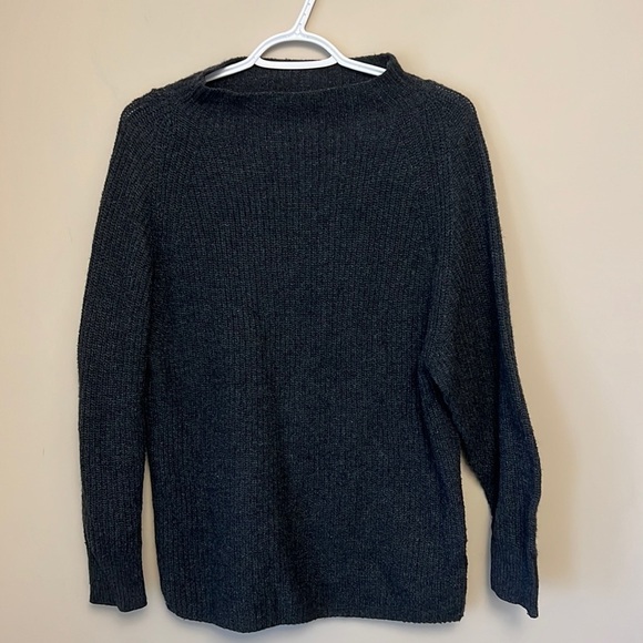Lord & Taylor Cowl Neck Sweater size S - Picture 1 of 10